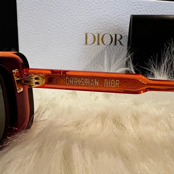Dior Sunglasses - Picture 7 of 7